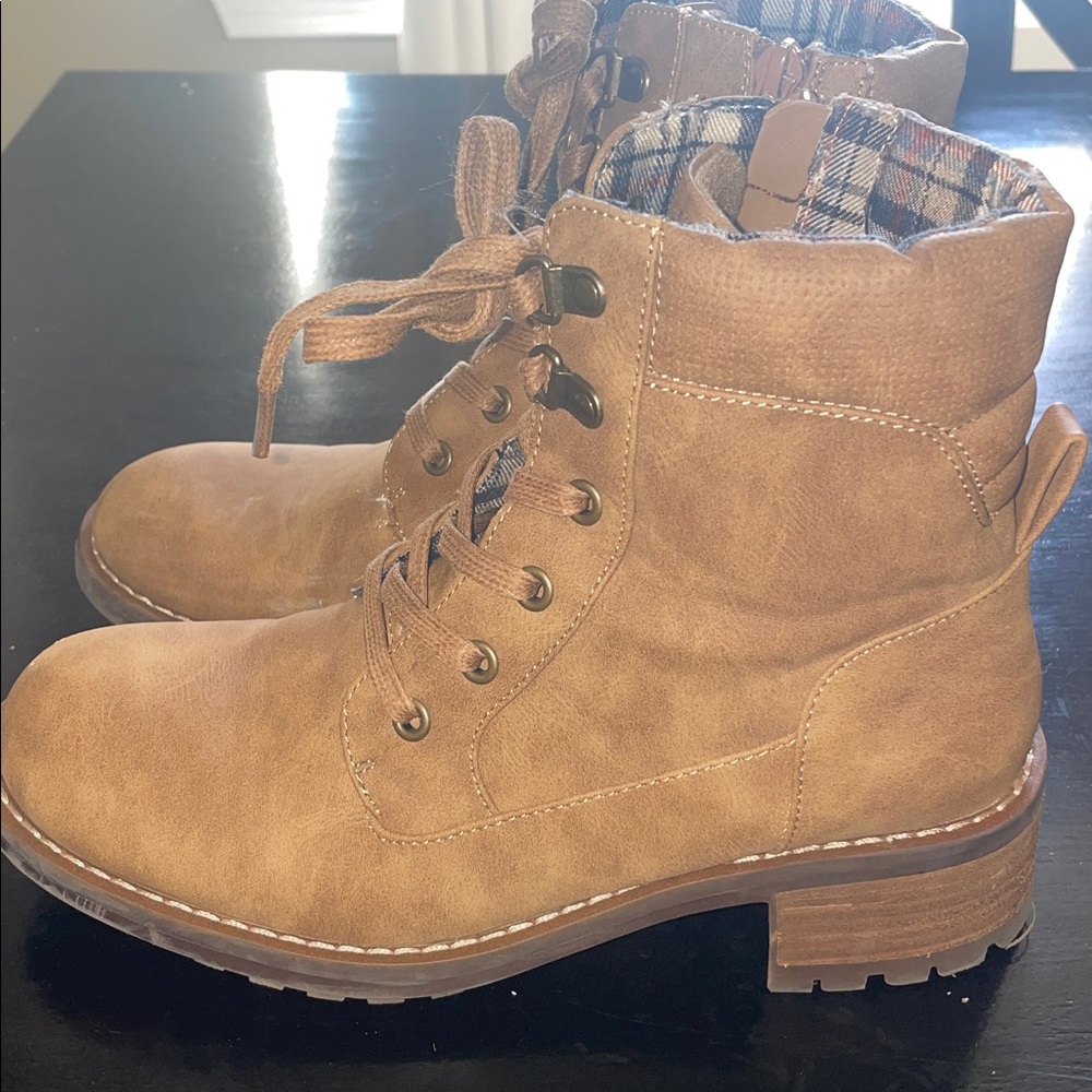 Crown Vintage Marley Boot - Picture 3 of 7